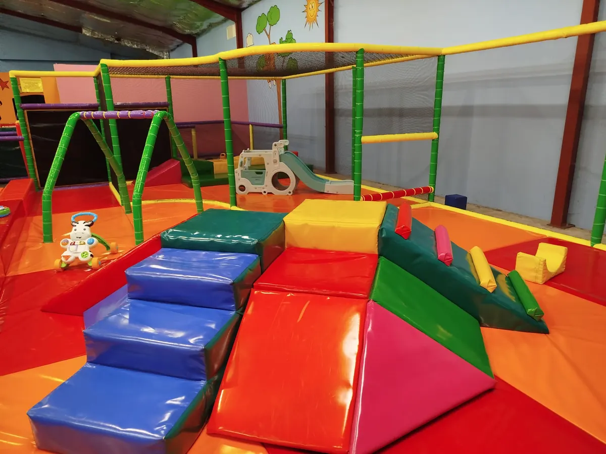 Espace de motricité en mousse pour les tout-petits